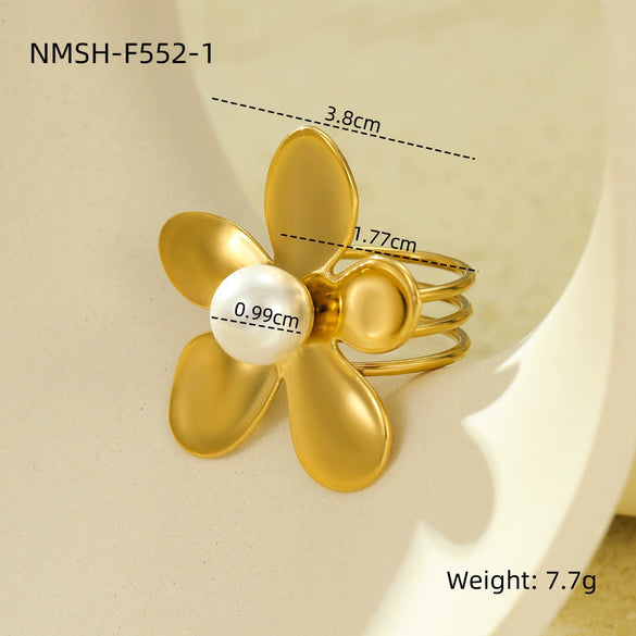 Stainless Steel Ring Light Luxury Women's Geometric Electroplated Golden Flower Pearl Design