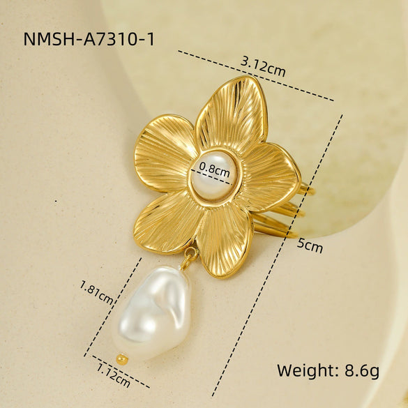 Stainless Steel Ring Light Luxury Women's Geometric Electroplated Golden Flower Pearl Design