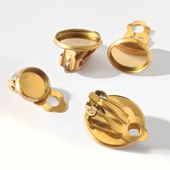 Stainless Steel Round Frog Ear Clip Earrings With Electroplating