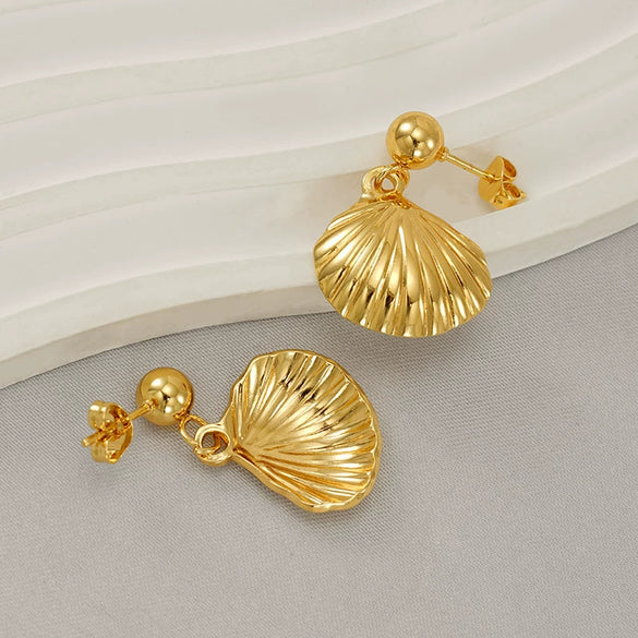 Stainless Steel Shell Earrings Electroplated Fashion Style For Women