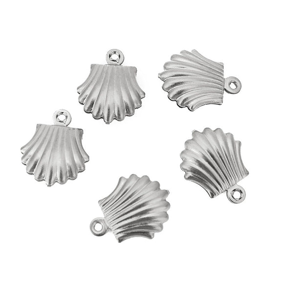 Stainless Steel Small Fish And Shell Pendant Accessories With Electroplating Natural Style
