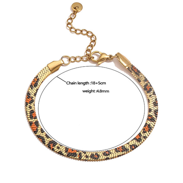 Stainless Steel Snake Bone Chain Jewelry With Snake Pattern And Electroplating For Women