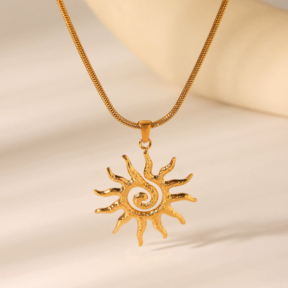 Stainless Steel Snake Bone Chain Titanium Steel Geometric Pendant Necklace With Hammer Spiral Sun Design Electroplated