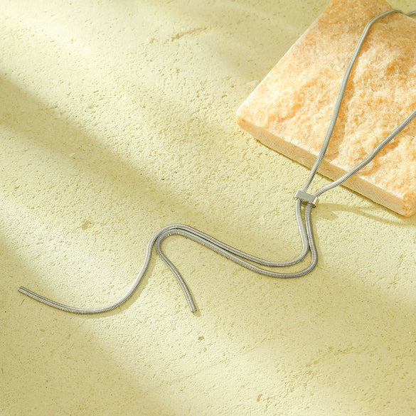 Stainless Steel Snake Bone Tassel Necklace Electroplated Fashion Style For Women