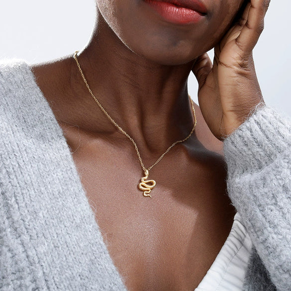 Stainless Steel Snake Cobra Pendant Unisex Necklace With Snake Bone Chain And Animal Zodiac Design Electroplated