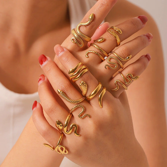 Stainless Steel Snake Shaped Geometric Ring For Women With Vacuum Electroplated 18K Gold Finish