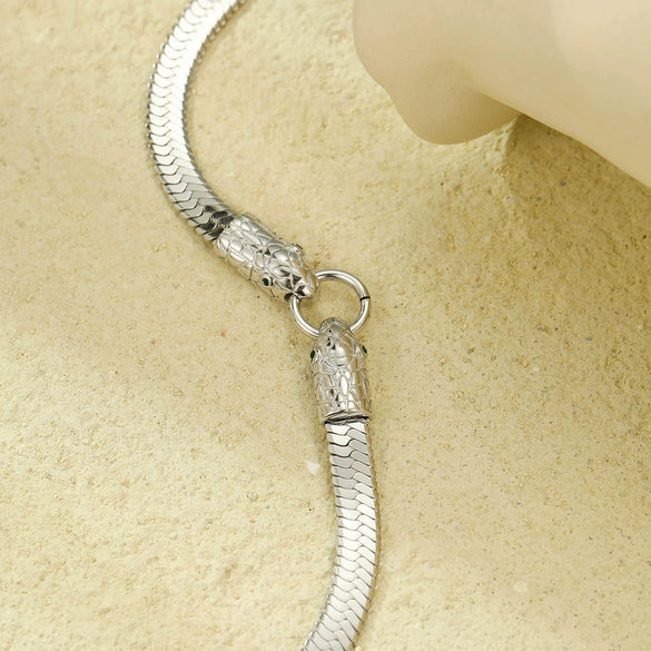 Stainless Steel Snakeshaped Chain 18K Gold Electroplated Women's Fashion Clavicle Necklace