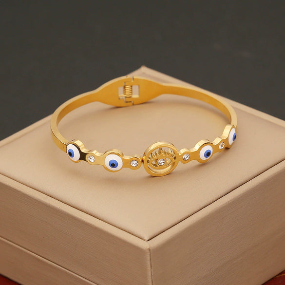 Stainless Steel Snakeshaped Electroplated Jewelry Bracelet With Personality And Animal Style