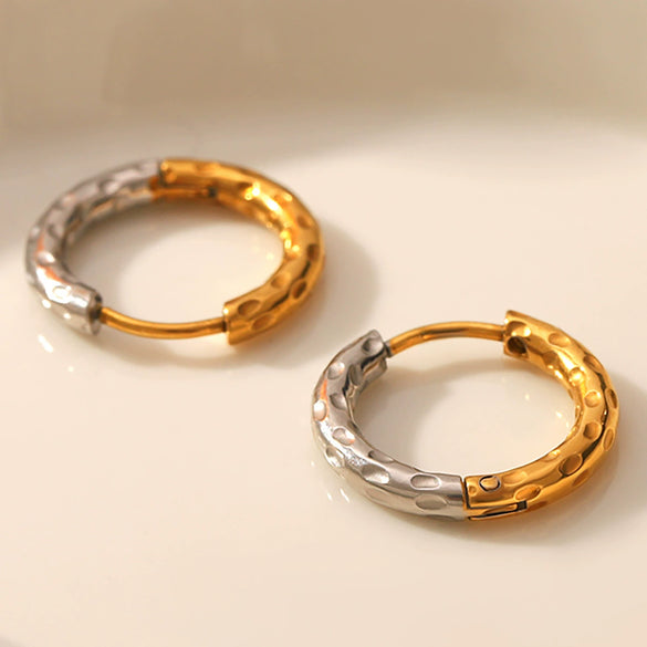Stainless Steel Titanium Steel Geometric Hammered Pattern Hoop Earrings Vacuum Plated Waterproof