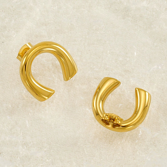 Stainless Steel Ushaped Electroplated Fashion Jewelry Earrings For Women