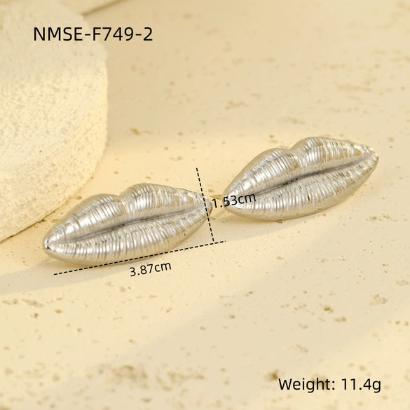 Stainless Steel Vintage Lip Earrings With Electroplating Treatment