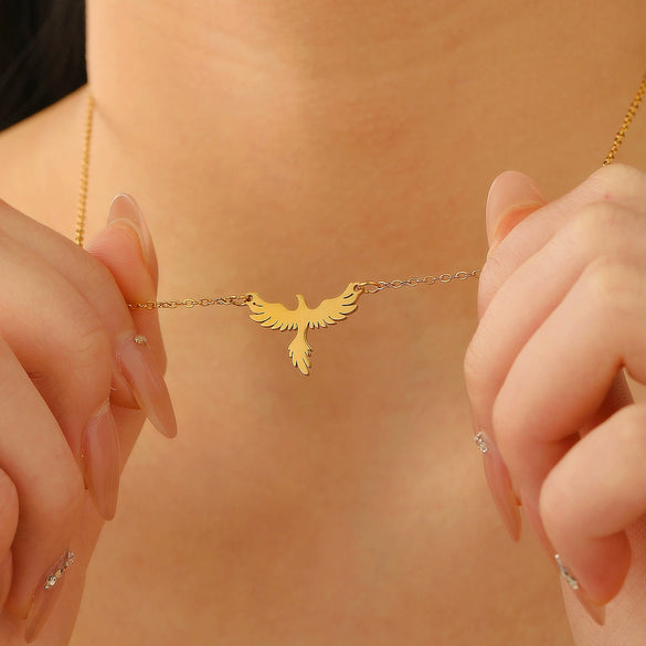 Stainless Steel Water Drop Flower Pendant Necklace For Women With Electroplating Process And Ins Style