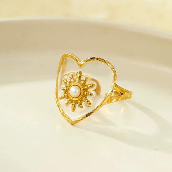 Stainless Steel Women's Ring With Flower Pattern And Electroplating Light Luxury Style