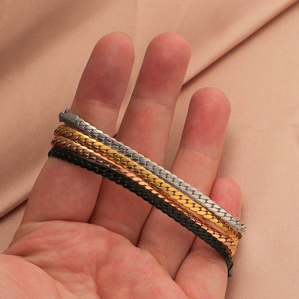 Stainless Steel Woven Flat Chain Electroplated Unisex Animal Style Bracelet Jewelry Accessories