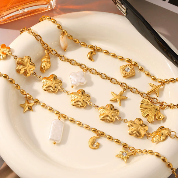 Star And Moon Fashion Trendy Stainless Steel Bracelet For Women With Flower Shape Pvd Vacuum Plating