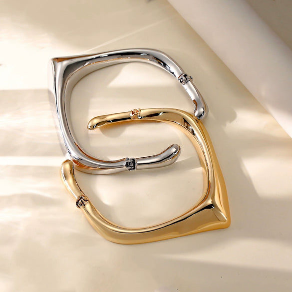 Statement Geometric Curved Horn Choker Necklace In Zinc Alloy Unisex Personality Jewelry