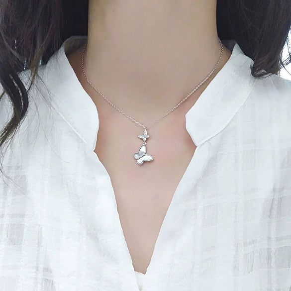 925 Sterling Silver Butterfly Pendant Necklace With Fritillaria Detail Electroplated Clavicle Chain Light Luxury Animal Style Jewelry For Women