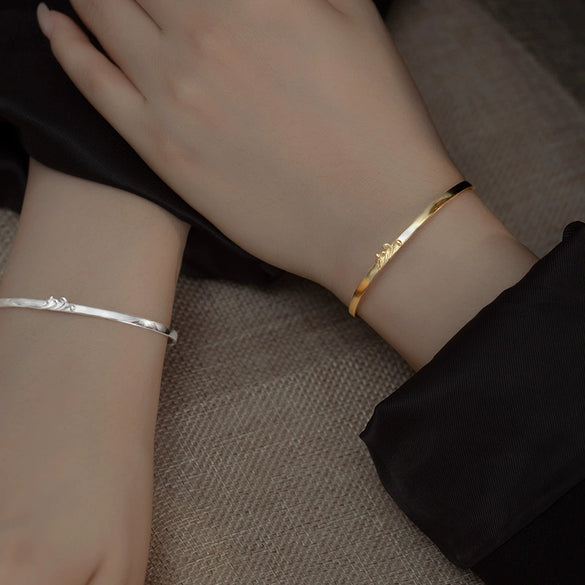 Sterling Silver Couple Open Bracelet With Retro Pledge Design And Electroplated Finish