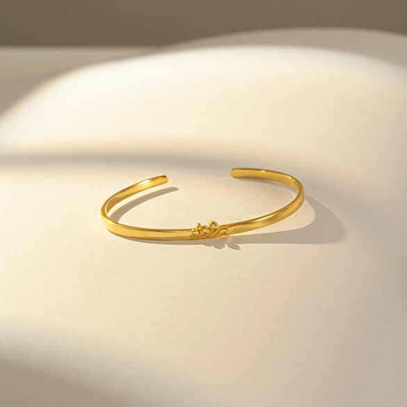 Sterling Silver Couple Open Bracelet With Retro Pledge Design And Electroplated Finish
