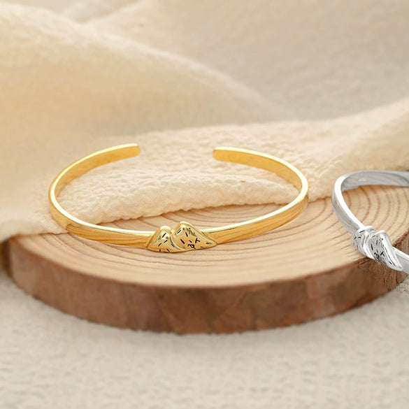 Sterling Silver Couple Open Bracelet With Retro Pledge Design And Electroplated Finish