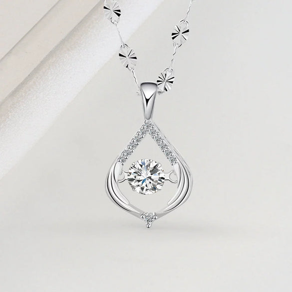 925 Sterling Silver Drop Shape Pendant Necklace With Micro Inlaid Full Diamond Beating Heart Design Electroplated Fashion Jewelry