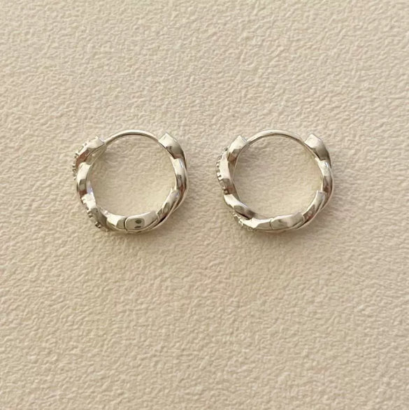 925 Sterling Silver Dropshaped Pearl Inlaid Women's Simple Fashion Ins Style Earrings