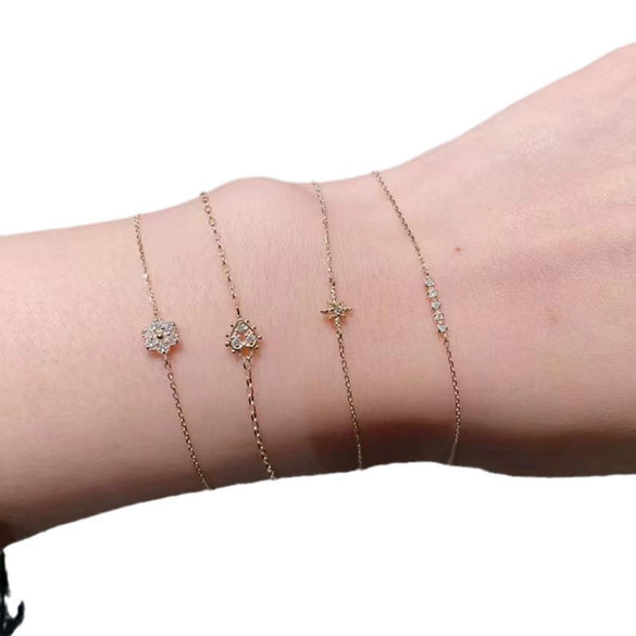 925 Sterling Silver Flower Bracelet For Women With Diamond Treatment And Daisy Design