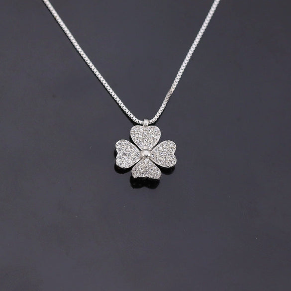 925 Sterling Silver Four Leaf Clover Pendant Necklace For Women Electroplated Floral Clavicle Chain With Light Luxury Niche Design