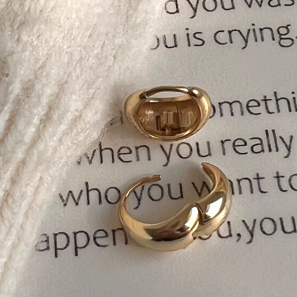 925 Sterling Silver Glossy Women's Earrings With Letters Numbers Text Pattern And Electroplating