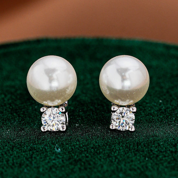 925 Sterling Silver Micropaved Moissanite And Natural Freshwater Pearl Earrings With Flower Pattern
