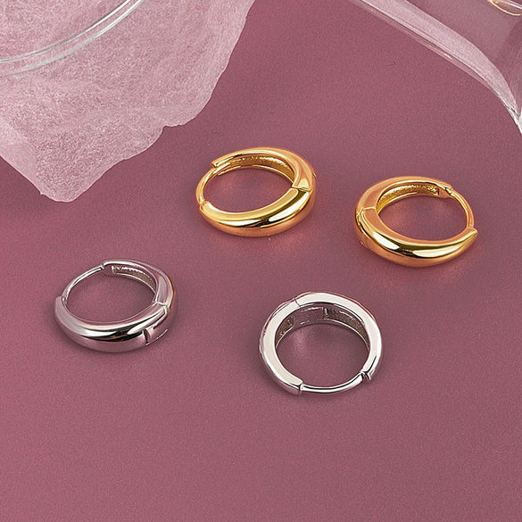 925 Sterling Silver Minimalist Geometric Hoop Earrings For Women Light Luxury Style Silver Ear Buckle