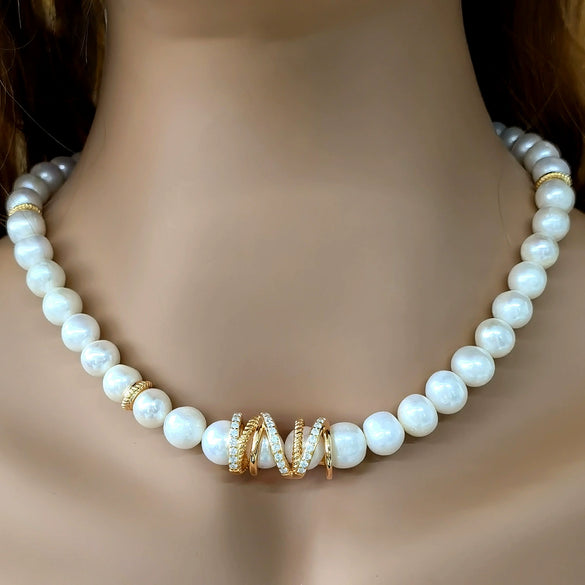 Sterling Silver Natural Freshwater Pearl Geometric Clavicle Necklace With Electroplating