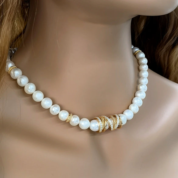 Sterling Silver Natural Freshwater Pearl Geometric Clavicle Necklace With Electroplating