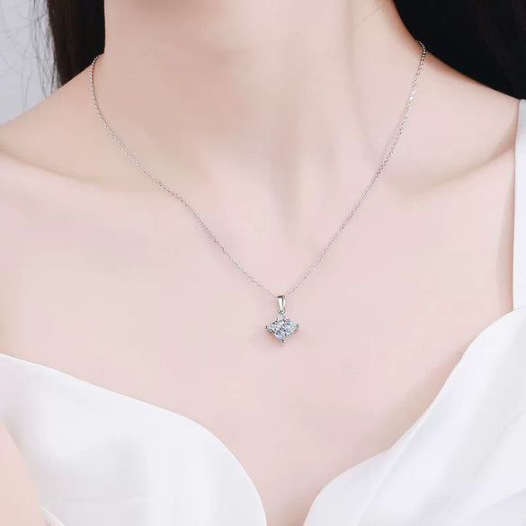 925 Sterling Silver Princess Cut Square Pendant Necklace With Four Prong Setting Geometric Electroplated Design