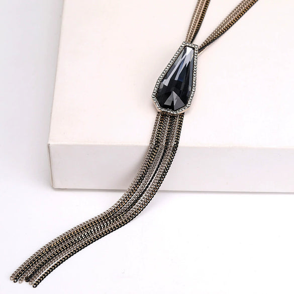 Style Jewelry Sweater Chain Women's Autumn And Winter Clothing Accessories Allmatch Necklace Black Crystal Pendant Temperament Jewelry