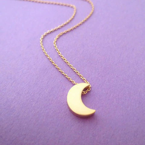 Supply Fashion Simple Thick Moon Pendant Necklace Jewelry Wholesale