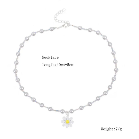 Sweet Daisy Plastic Resin Beaded Women'S Pendant Necklace