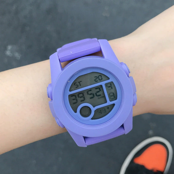 Teenagers Plastic And Silicone Round Dial Electronic Sports Watch Leisure Style Allmatch Couple's Watch