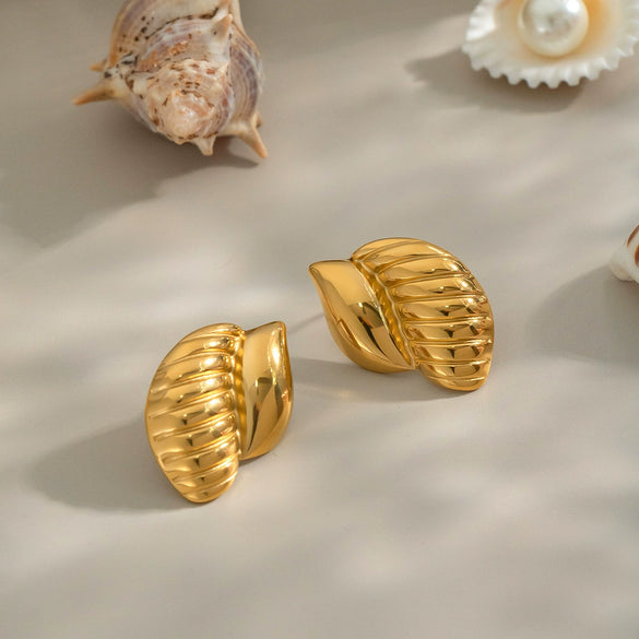 Textured Oceanthemed Conch Stud Earrings For Women Titanium Steel Geometric Electroplating 18K Gold