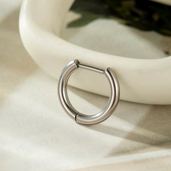 Titanium Alloy Heart Shape Electroplated Semicircular Straight Needle Earrings Fashion Piercing Jewelry