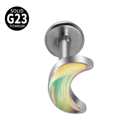 Titanium Heartshaped Puncture Earrings Jewelry With Polishing Treatment