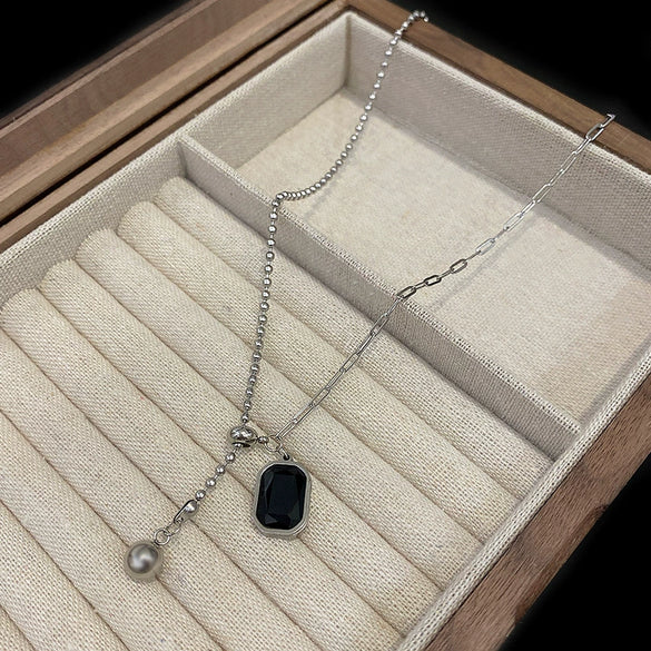 Titanium Steel Alloy Women's Geometric Style Square Clavicle Necklace