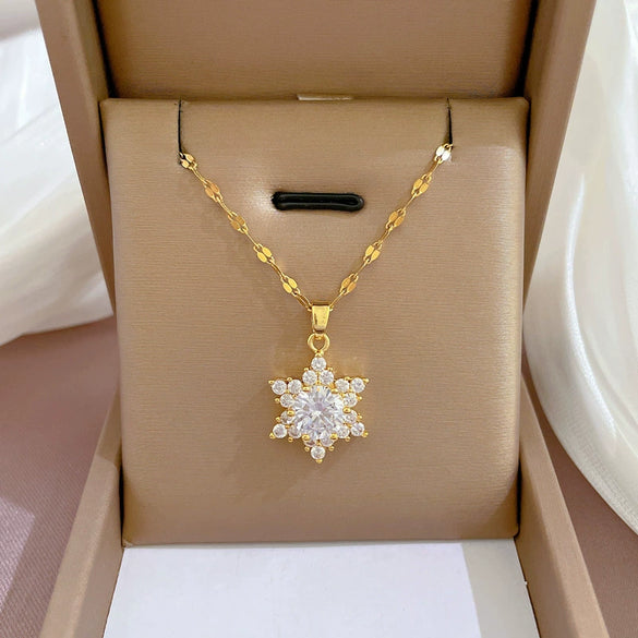 Titanium Steel And Copper Microencrusted Diamond Geometric Cartoon Style Unisex Necklace
