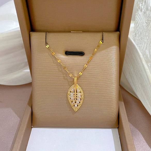 Titanium Steel And Copper Microencrusted Diamond Geometric Cartoon Style Unisex Necklace
