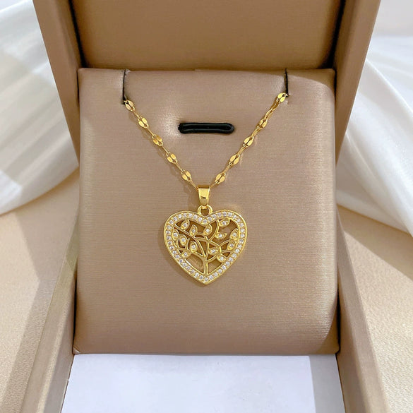 Titanium Steel And Copper Women's Love Heart Necklace With Diamond Microinlay And Geometric Design Cartoon Style