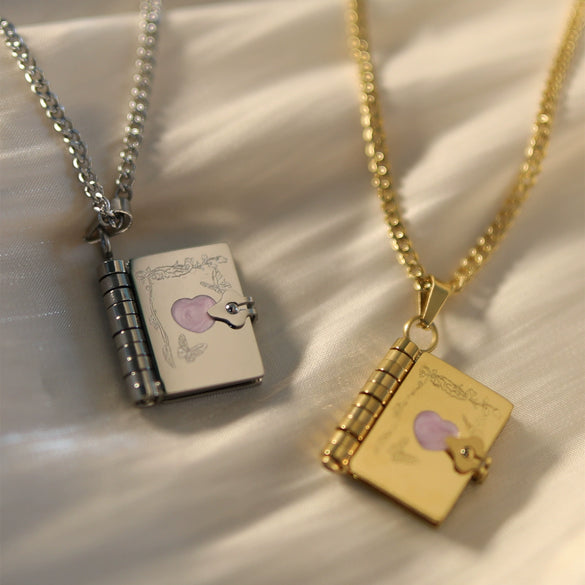 Titanium Steel And Stainless Steel Geometric Butterfly Pendant With O Shaped Chain Electroplated And Color Preserved