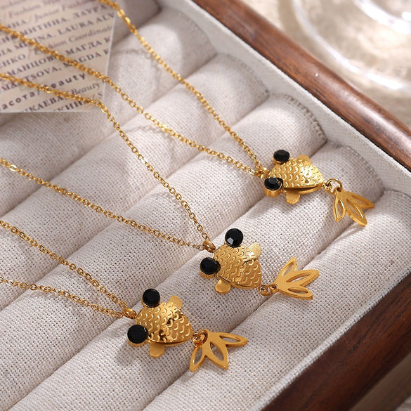 316L Stainless Steel Animal Zodiac Lucky Koi Pendant Necklace Women Minimalist Electroplated
