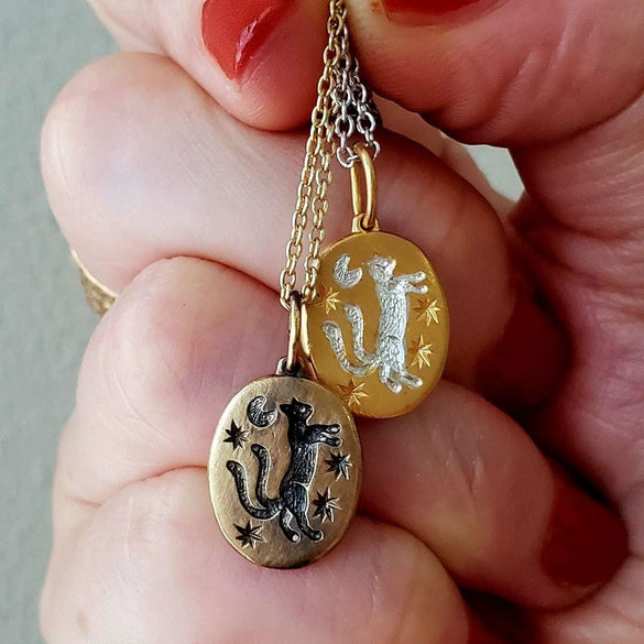 Titanium Steel Animal Zodiac Oil Dripping Rabbit Element Pet Oval Tarot Card Necklace 18K Gold Electroplated
