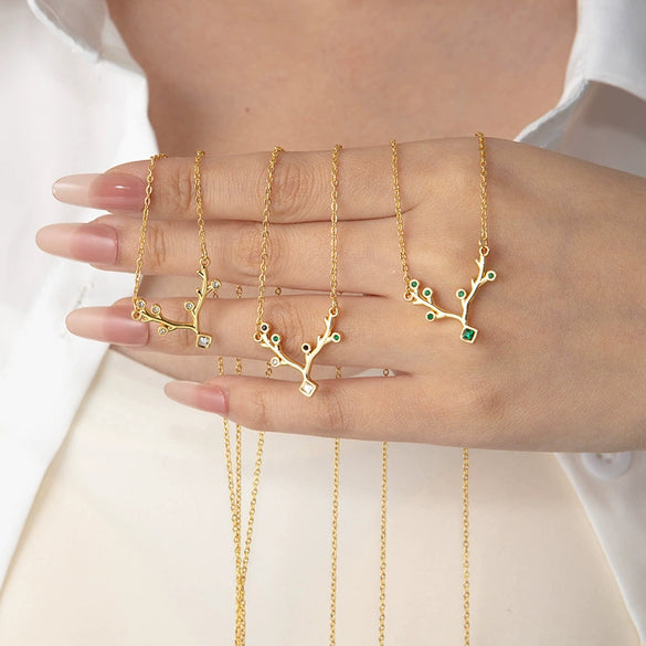 Titanium Steel Antler Clavicle Necklace For Women Fashion Elegant 18K Gold Plated