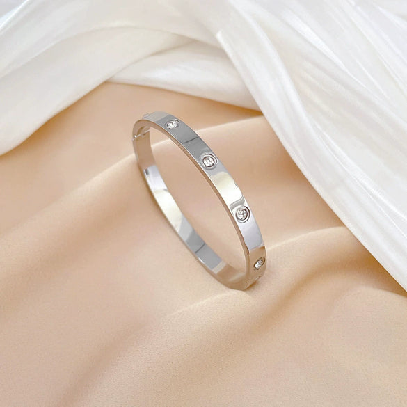 Titanium Steel Bracelet Retro Fashion Electroplated Jewelry